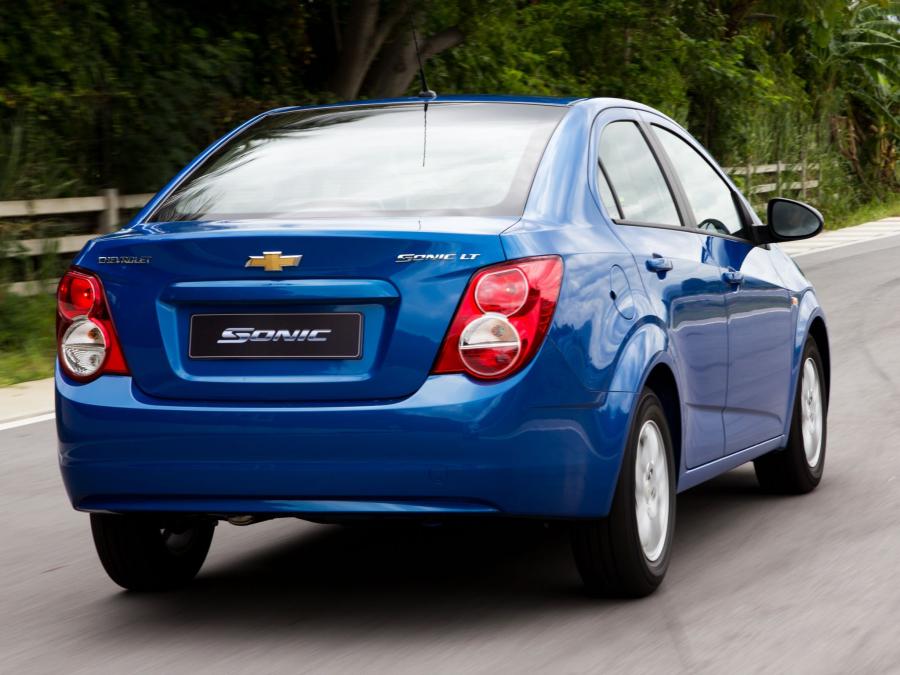  Chevrolet Sonic Sedan 2012 года  (TH) (фото 5 из 5)